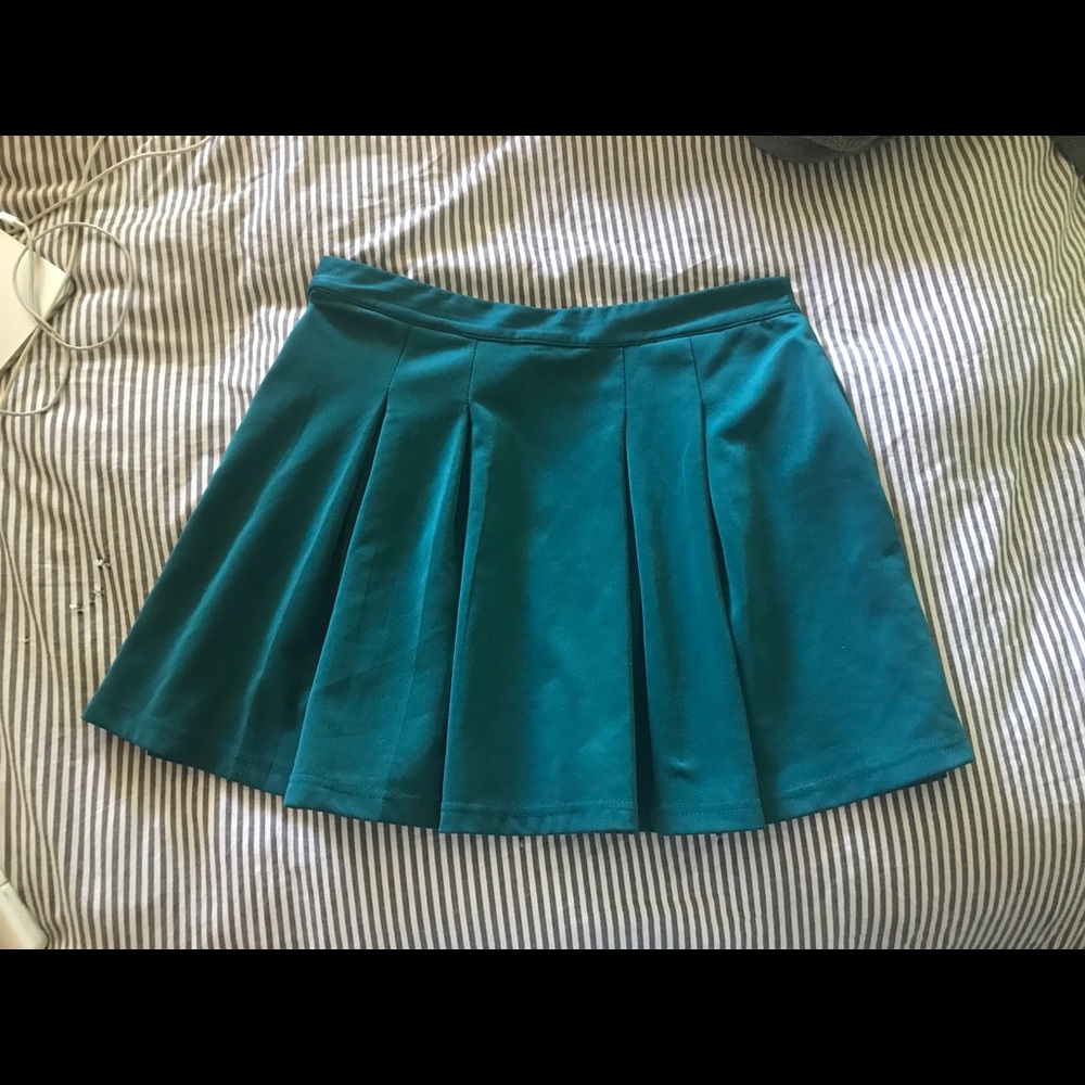 Teal Pleated Mini Skirt Size L